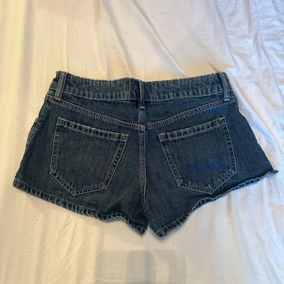 Hollister Ultra low rise mini short - Picture 3 of 3